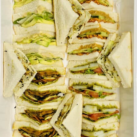 Assorted sandwiches (20 pieces)