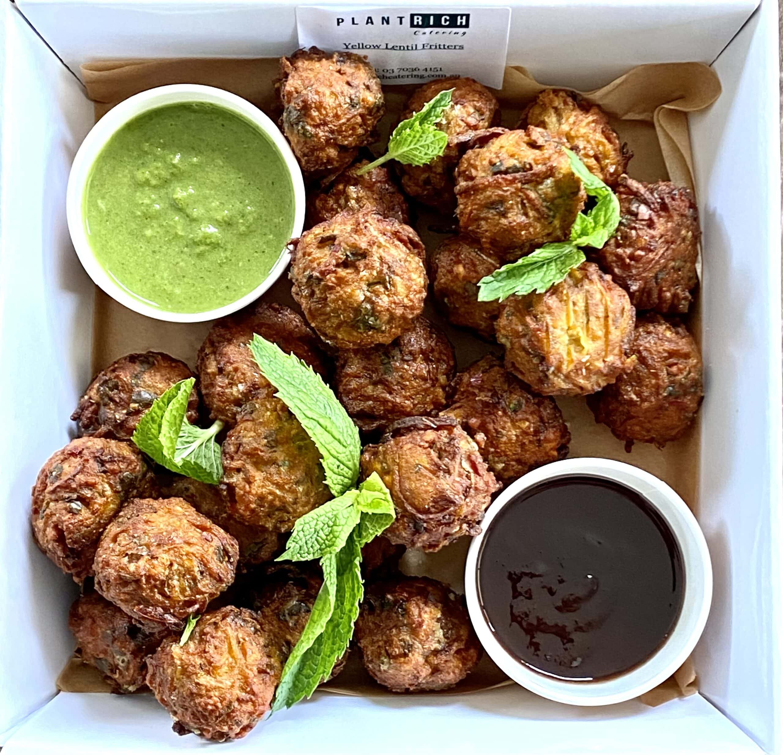 Yellow Lentils and Onion Fritters, Tamarind Sauce